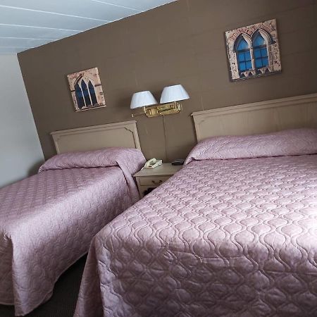 Arnprior Motor Inn Ngoại thất bức ảnh