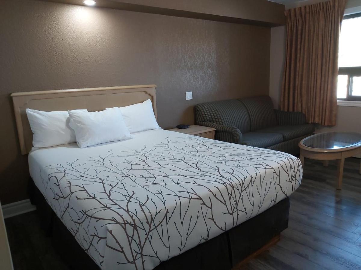 Arnprior Motor Inn Ngoại thất bức ảnh