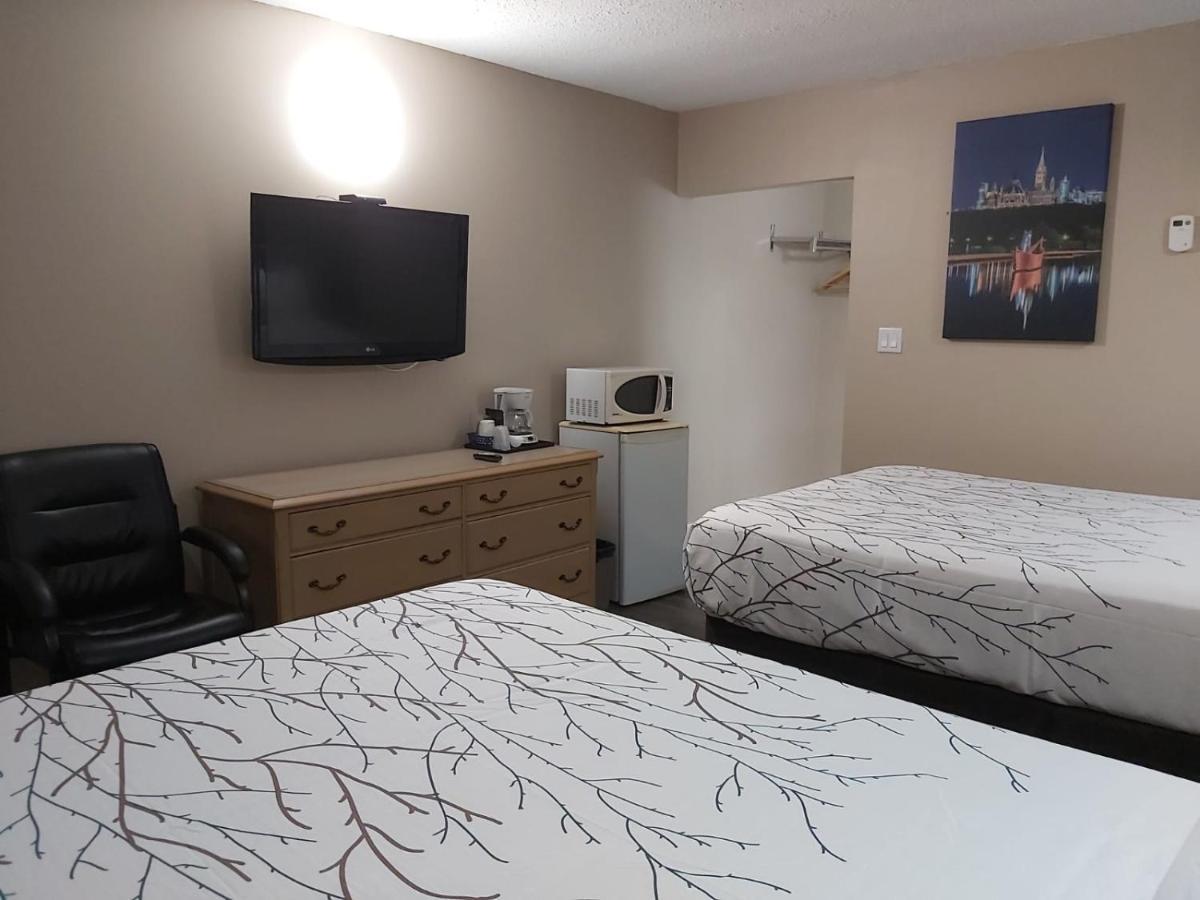 Arnprior Motor Inn Ngoại thất bức ảnh